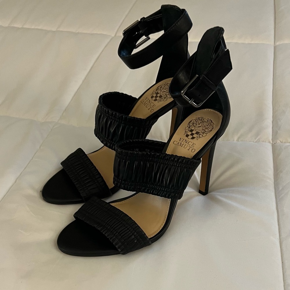 Vince Camuto VP Kanitta Heels